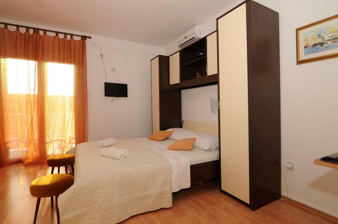 Apartments Katica マカルスカ 部屋 写真